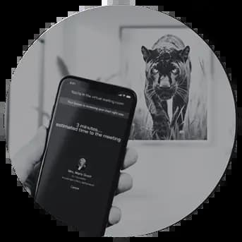 Poster van The Law Firm met persoon in de voorgrond die mobiel vasthoudt en belt voor juridische hulp